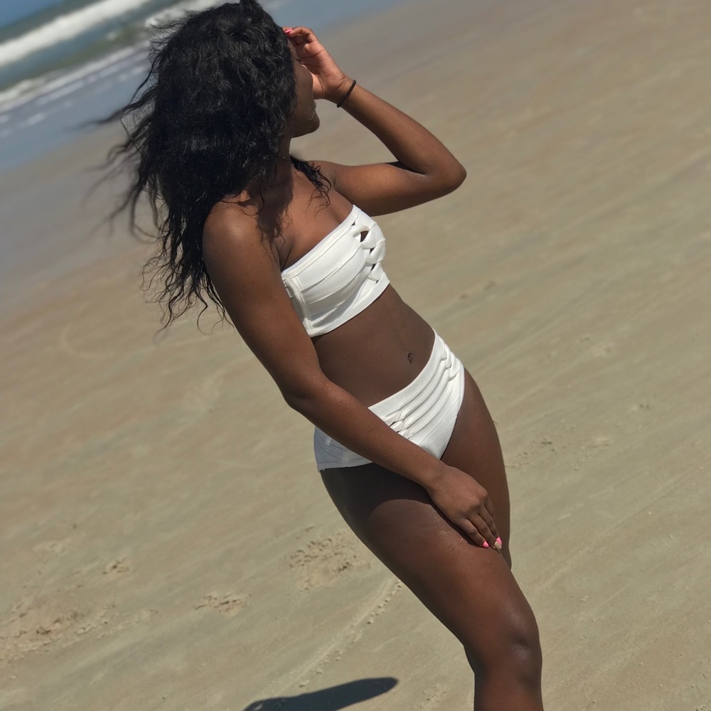 Swimsuit - Picture 3 of 3